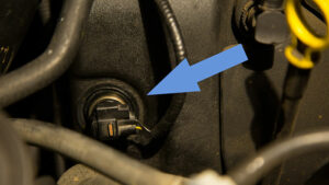 Read more about the article How to Replace the VVT Solenoid Seal and Fix the Oil Leak on the LR3 Valve Cover